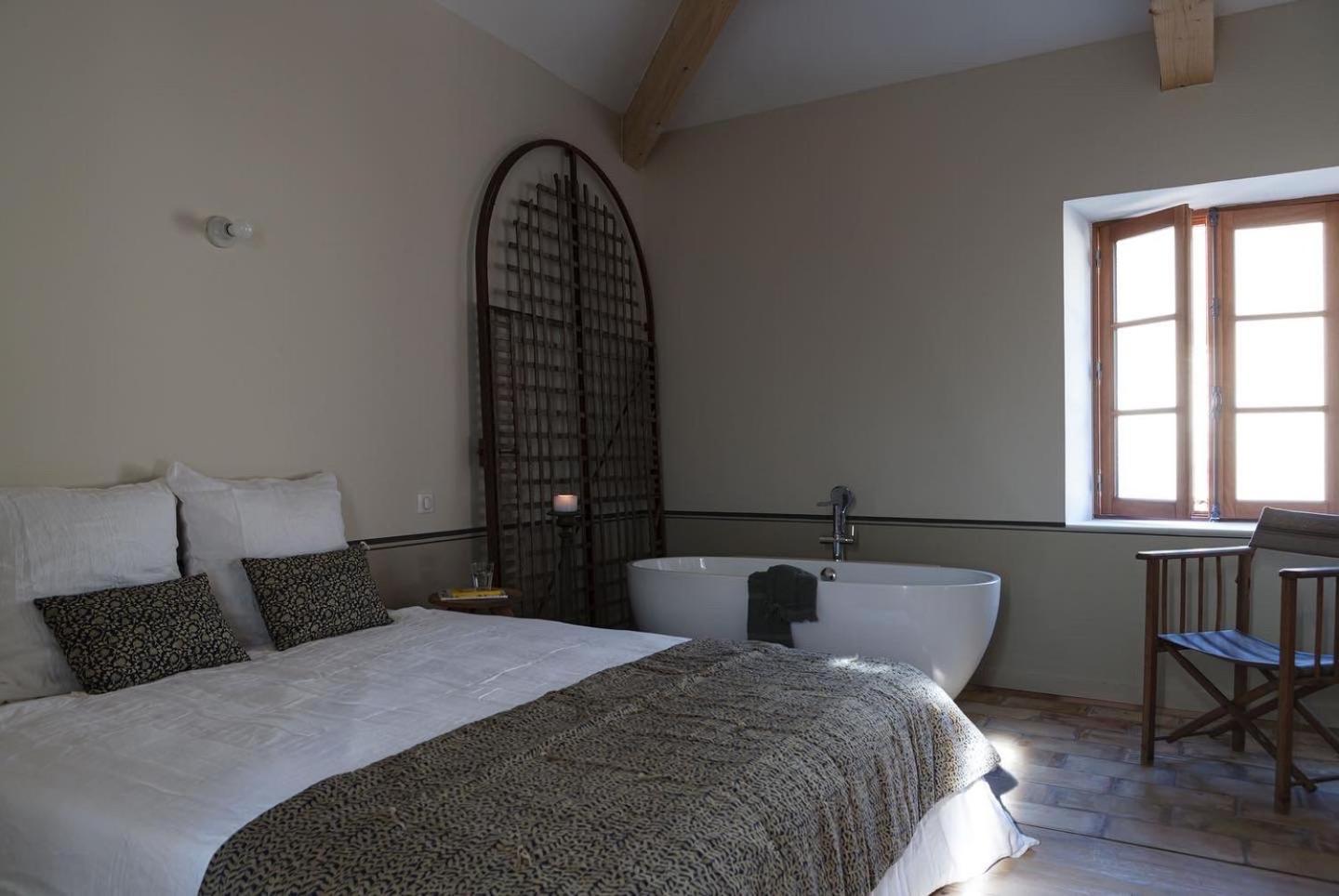 Les Appartements Du Saint Thiers, La Provence Dans Un Coin De La Drome Et L'Esprit D'Une Maison D'Hotes A Saou Экстерьер фото